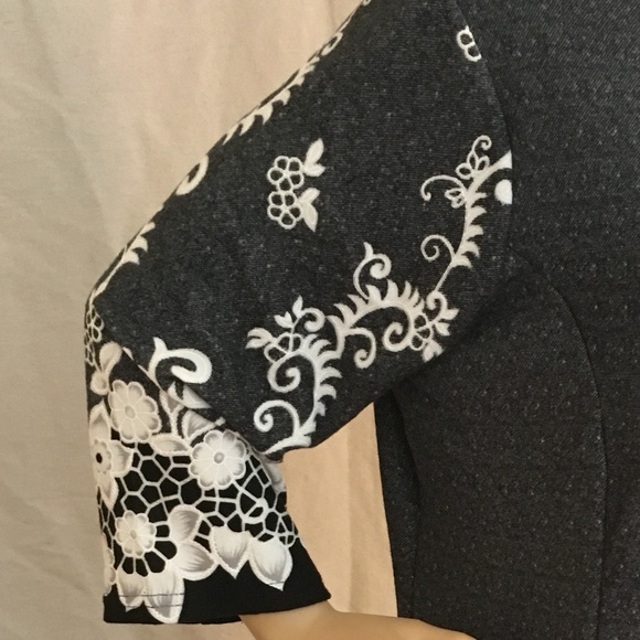 NIB Diva D Zipper Front Gray w/White Floral dress - Picture 3 of 5